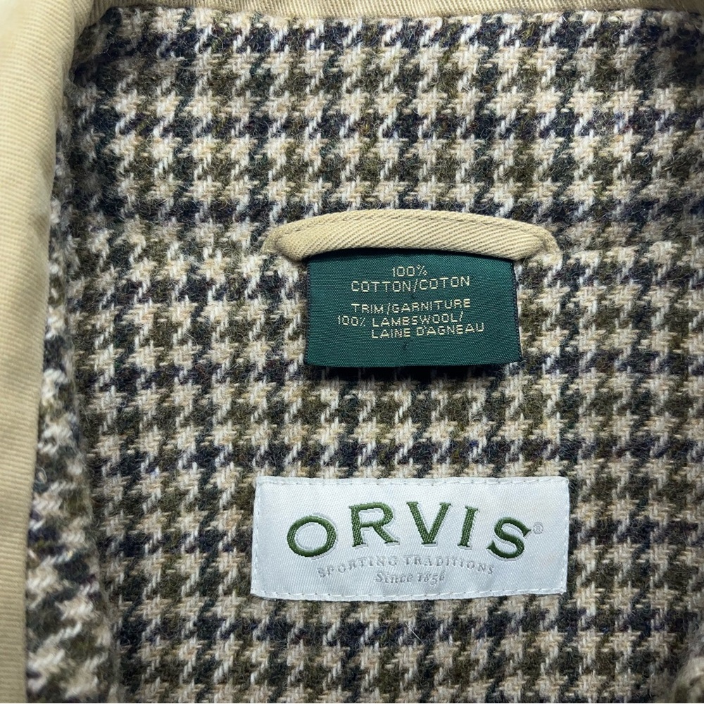 Orvis Khaki Utility Jacket with Houndstooth Lining - Picture 11 of 16